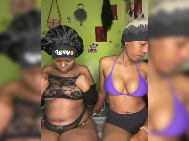 Bondeddesire live webcam show