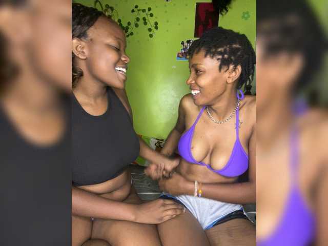 Bondeddesire live cam on BongaCams