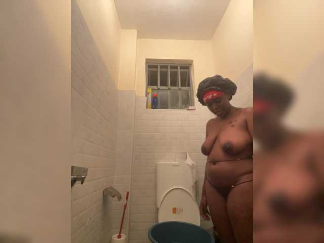 Bondeddesire live webcam show