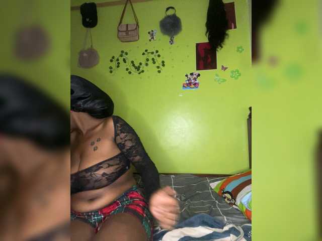 bondeddesire live show