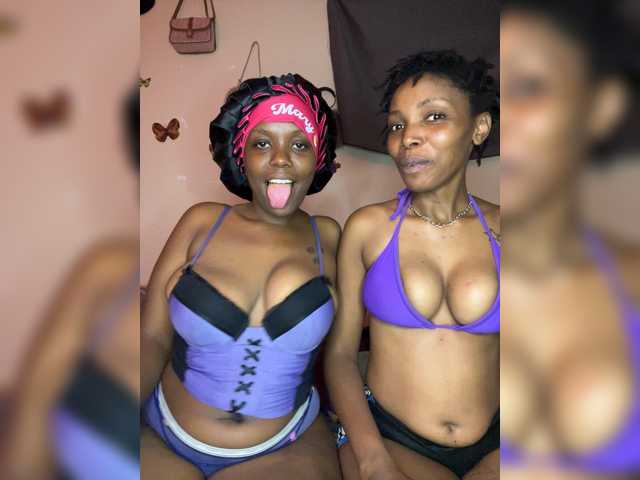 Bondeddesire live cam on BongaCams