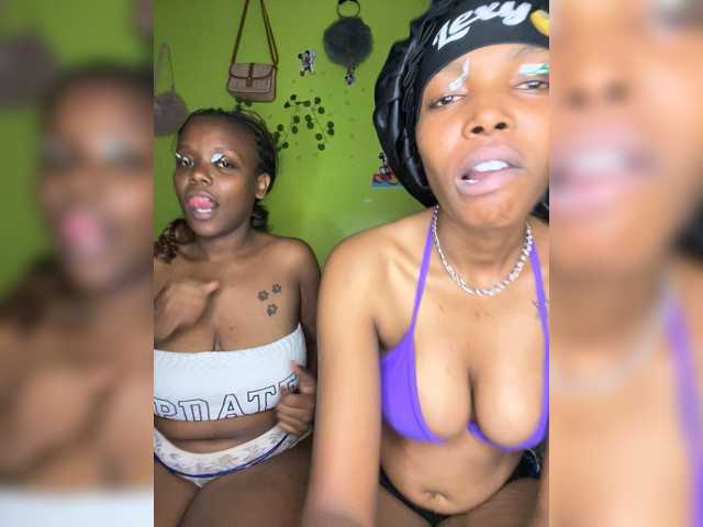 Bondeddesire live webcam show
