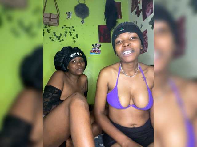 Bondeddesire live webcam show
