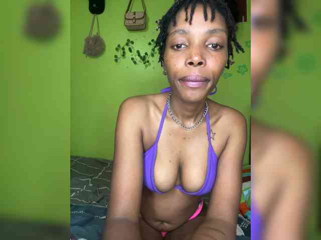 Bondeddesire Sex Cam Show