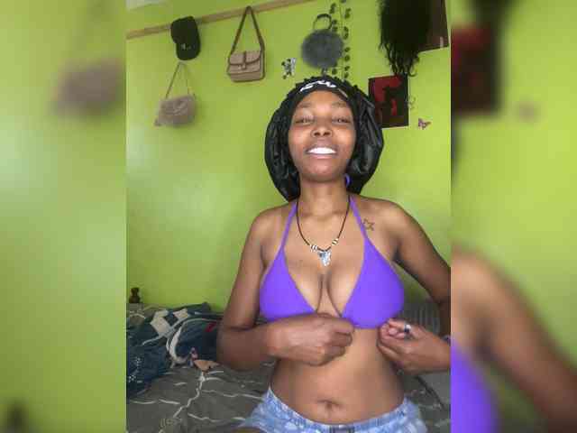 Bondeddesire webcam