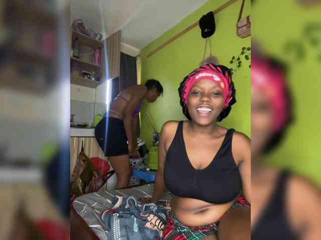 Bondeddesire Sex Cam Show