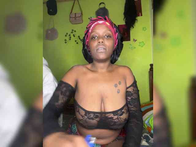 Bondeddesire webcam