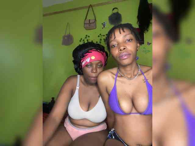 Bondeddesire Sex Cam Show