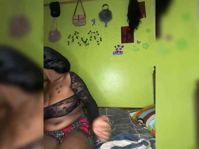 Bondeddesire Sex Cam Show