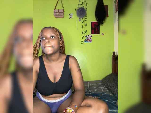 Bondeddesire webcam