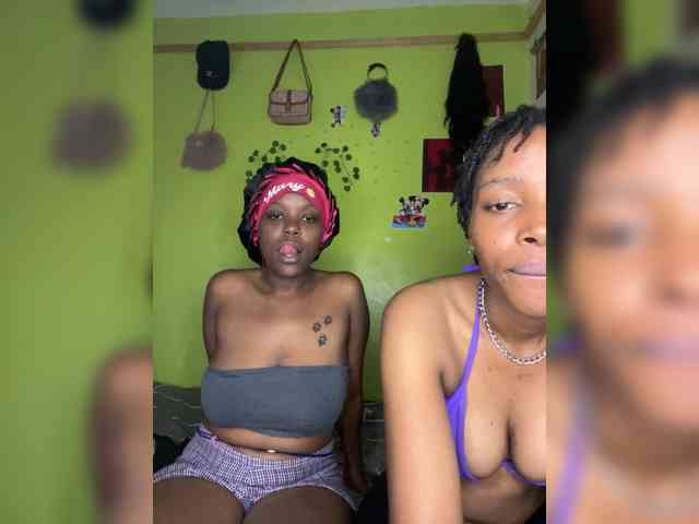 Bondeddesire Sex Cam Show