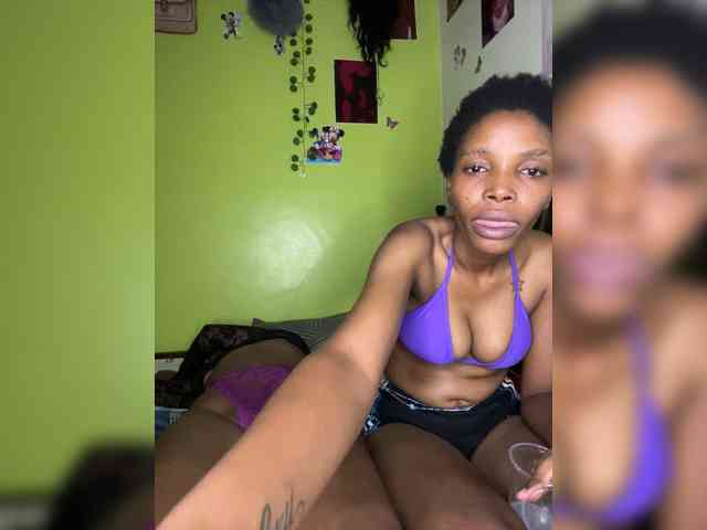 Bondeddesire webcam