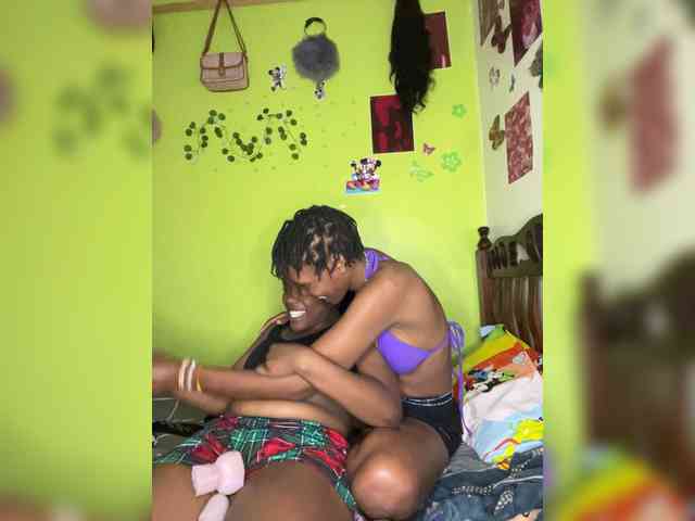 Bondeddesire Sex Cam Show