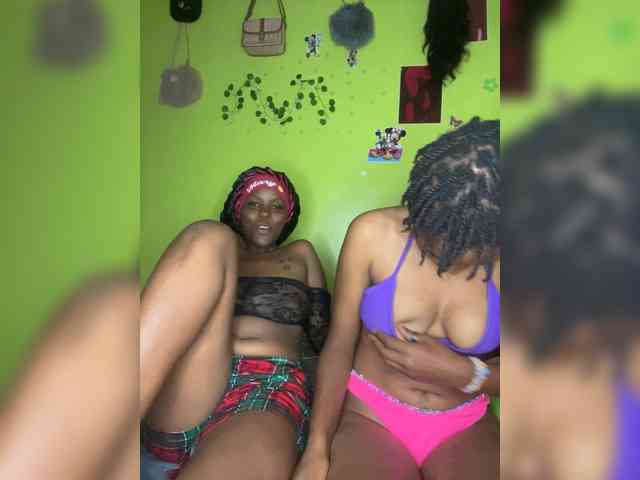 Bondeddesire webcam