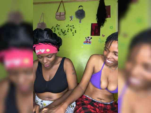 Bondeddesire Sex Cam Show