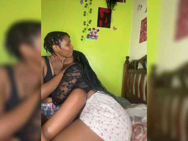 Bondeddesire webcam