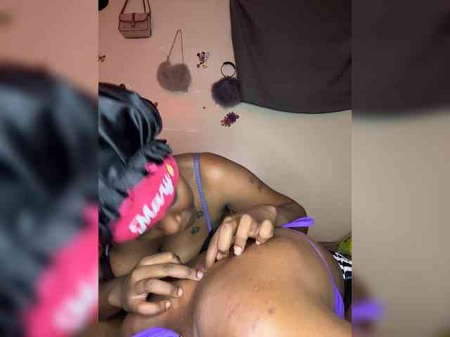 Bondeddesire webcam