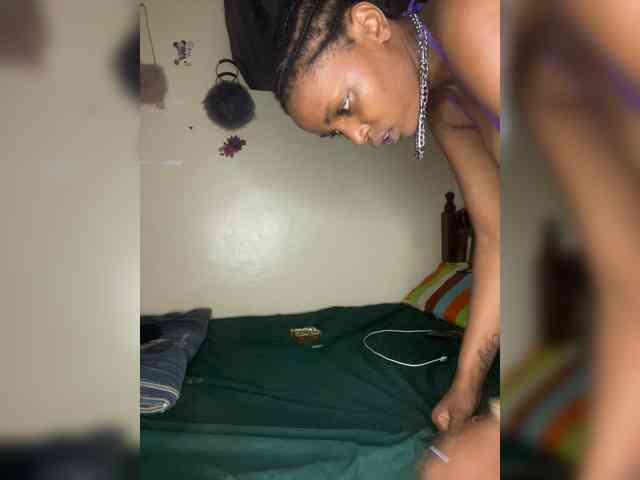Bondeddesire webcam