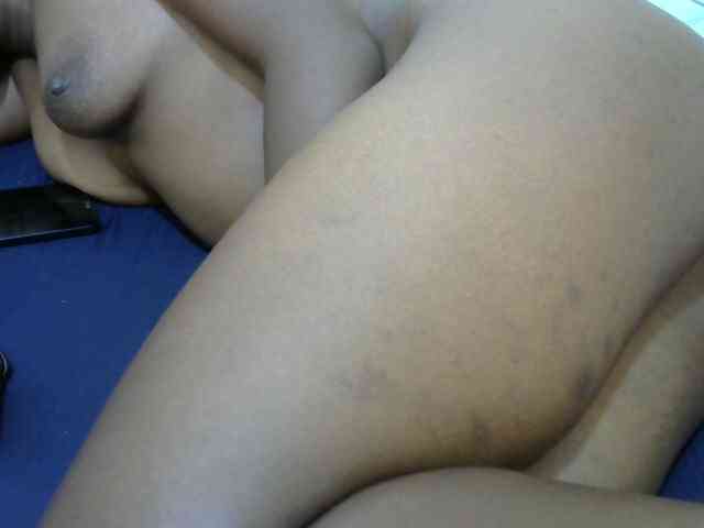 sexygirl22 webcam