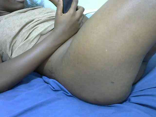 sexygirl22 webcam