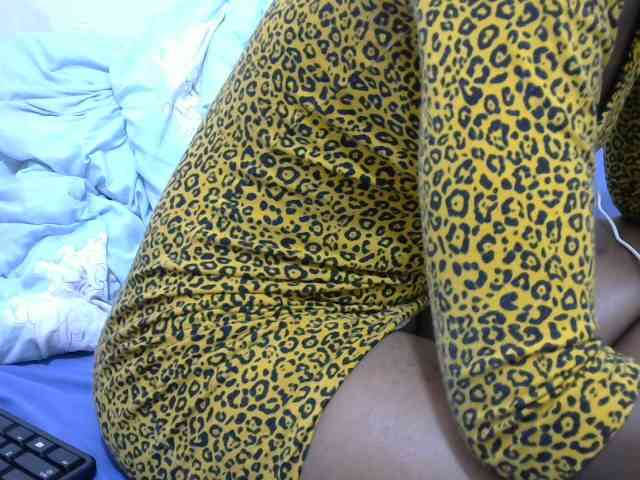 sexygirl22 webcam