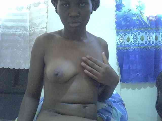 sexygirl22 webcam