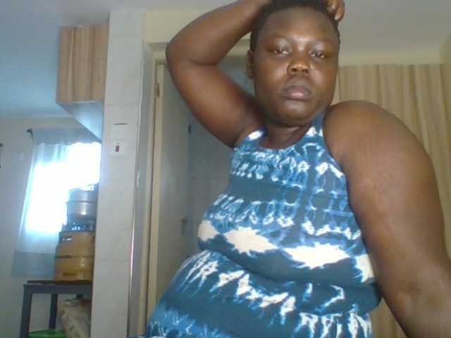Curvygurl webcam