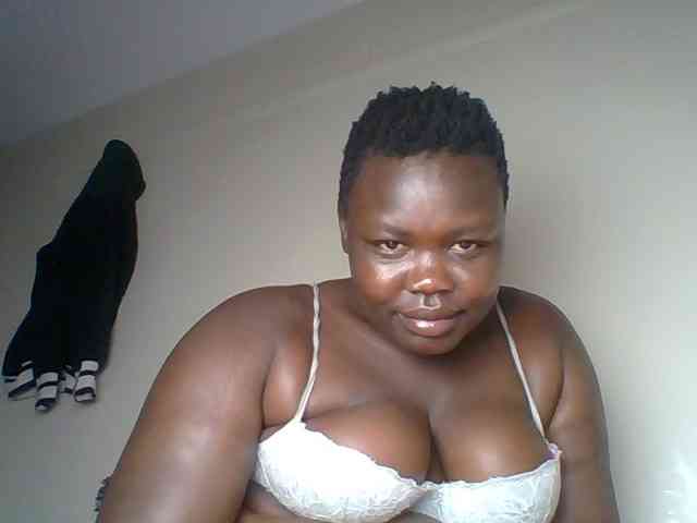 Curvygurl webcam