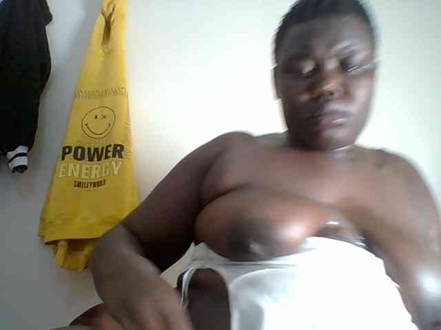 Curvygurl webcam