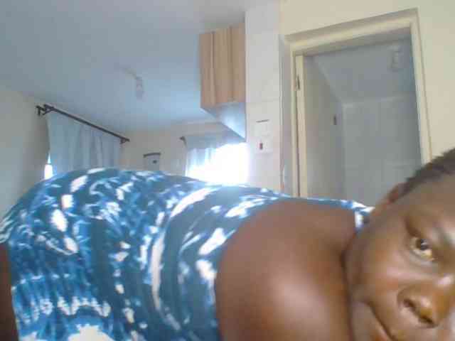 Curvygurl webcam