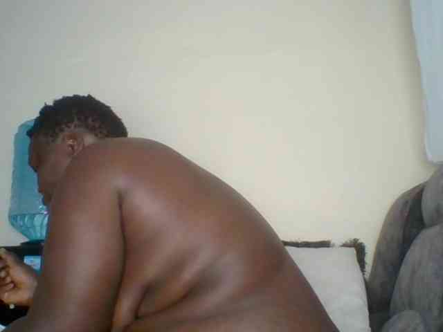 Curvygurl webcam