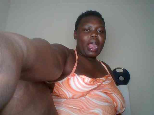 Curvygurl webcam