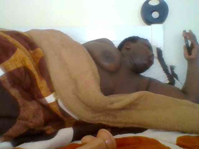 Curvygurl webcam