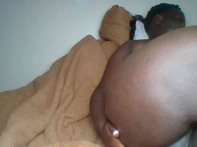 Curvygurl webcam