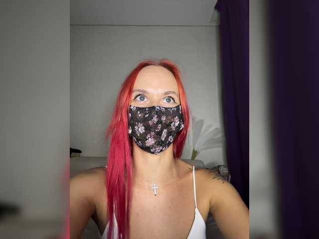 LuybiMenya live cam on BongaCams