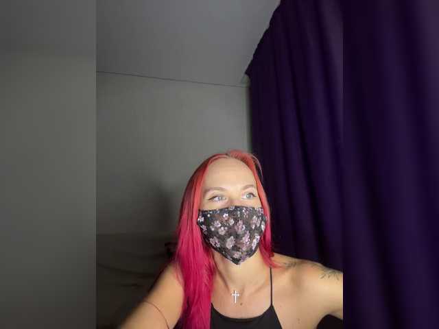 LuybiMenya live cam on BongaCams