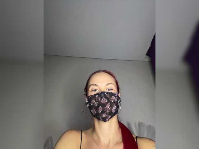 LuybiMenya live cam on BongaCams