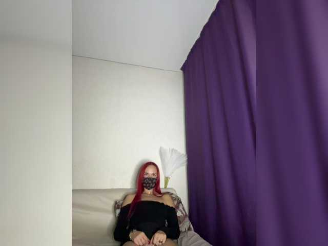 LuybiMenya live cam on BongaCams
