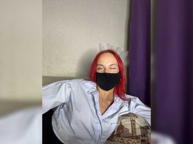 LuybiMenya live cam on BongaCams
