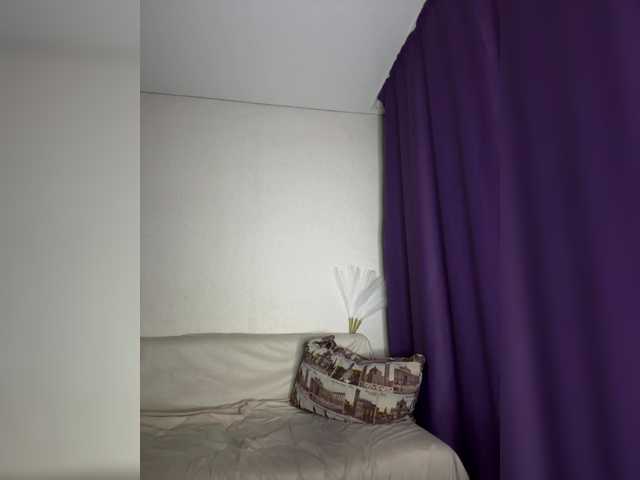 LuybiMenya live cam on BongaCams