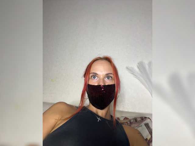 LuybiMenya live cam on BongaCams