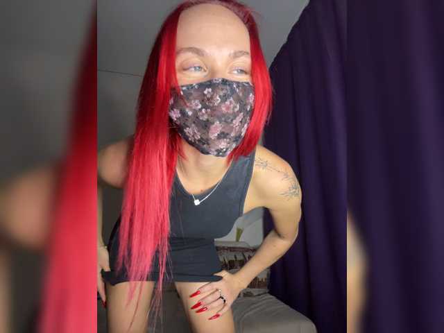 LuybiMenya live cam on BongaCams