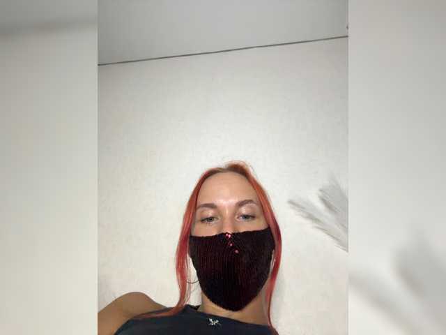 LuybiMenya live cam on BongaCams