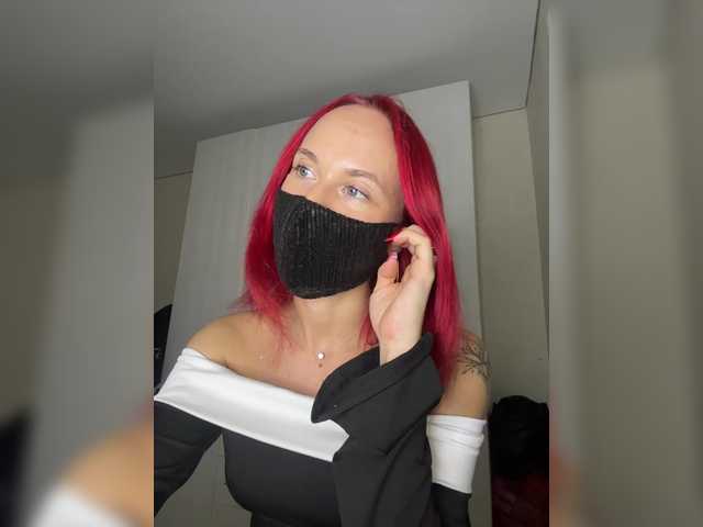 LuybiMenya live cam on BongaCams