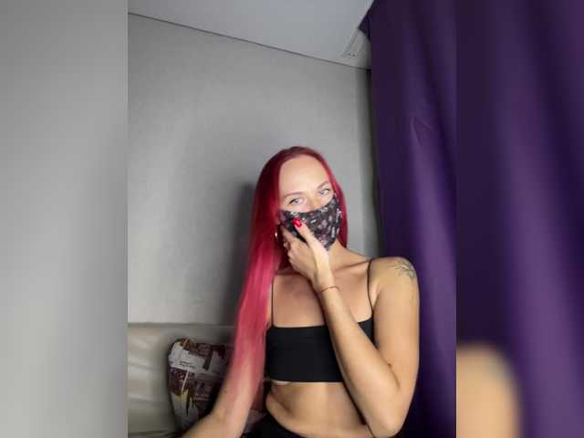 LuybiMenya live cam on BongaCams