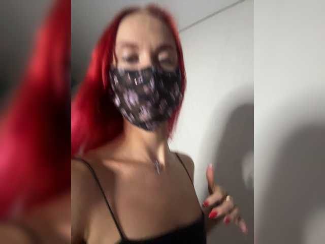 LuybiMenya live cam on BongaCams