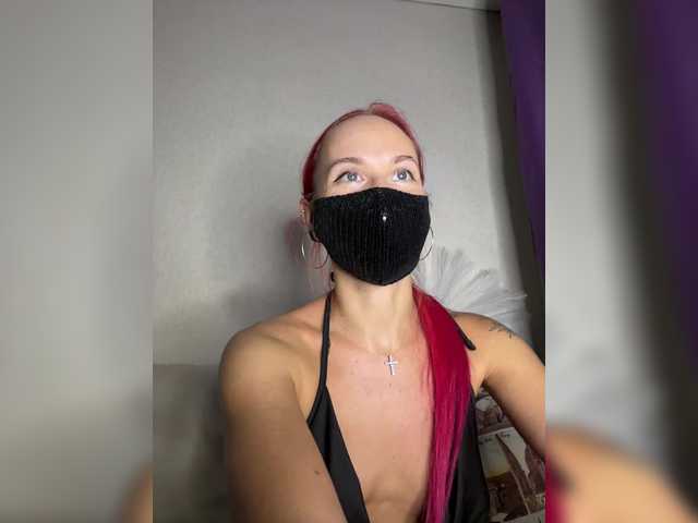LuybiMenya live cam on BongaCams