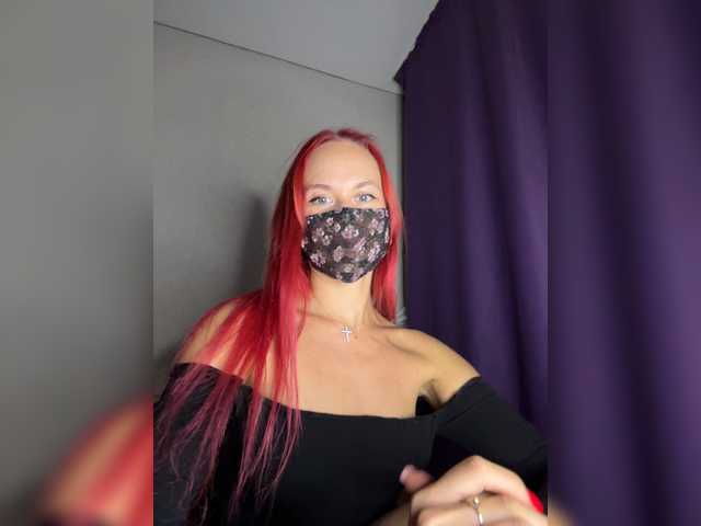 LuybiMenya live cam on BongaCams