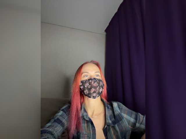 LuybiMenya live cam on BongaCams