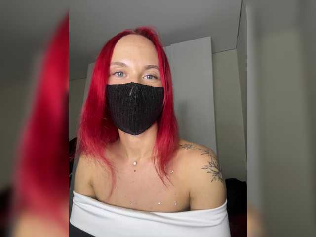LuybiMenya live cam on BongaCams